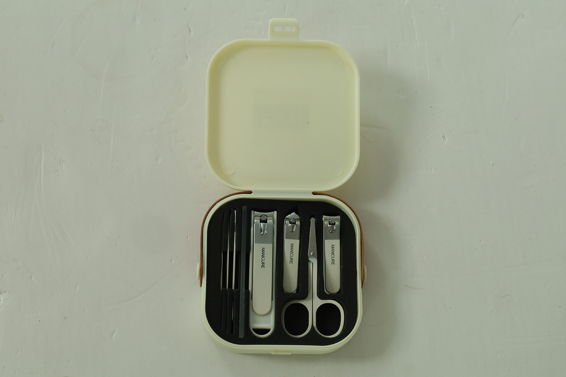 Manicure & Pedicure Kits 1